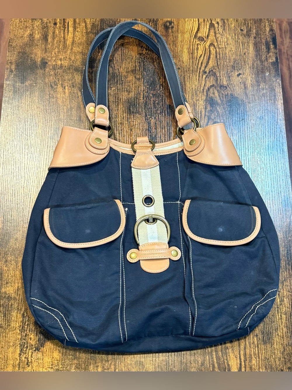 Vtg United Colors of Benetton Linea FUG Navy/Tan Lg Shoulder Bag Brass Hardware